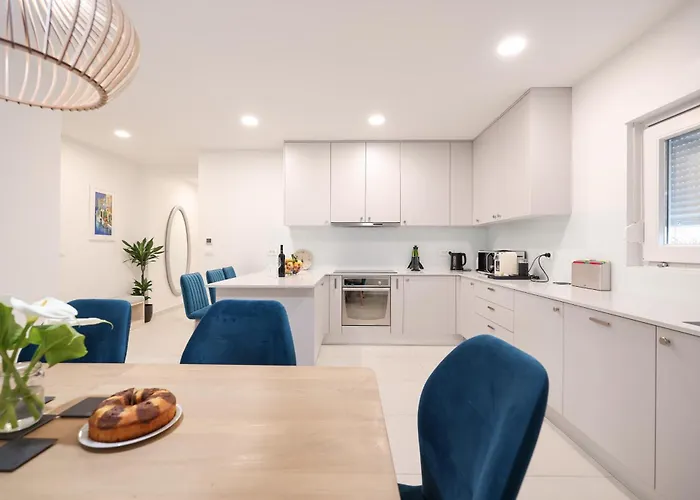 Family & Groups Apartment