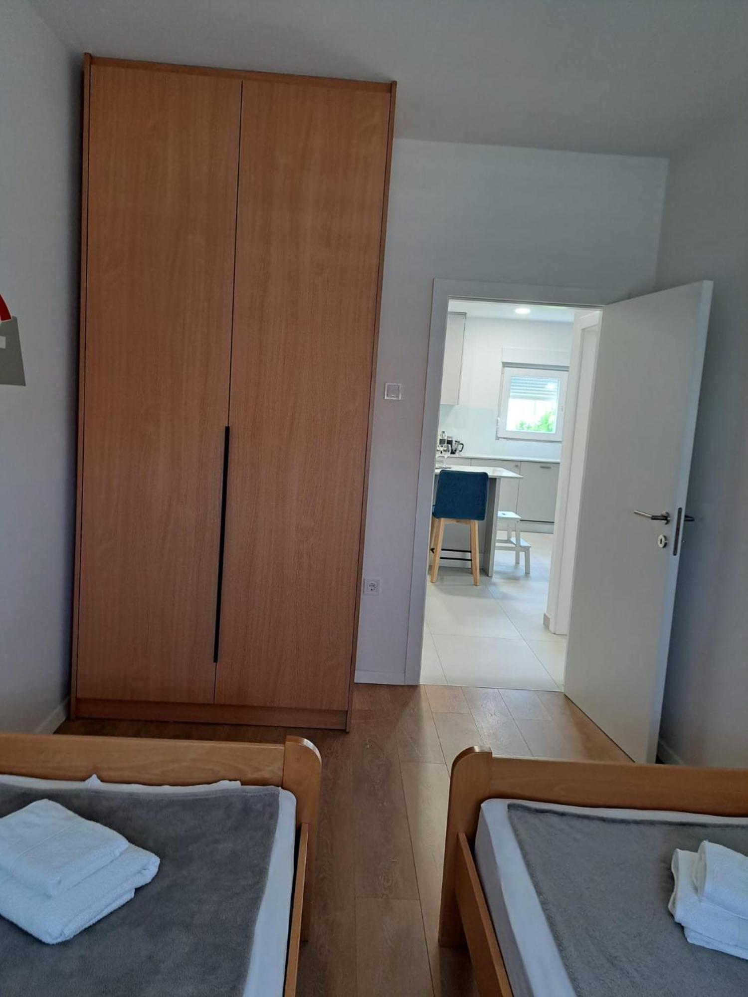 Apartment Family & Groups