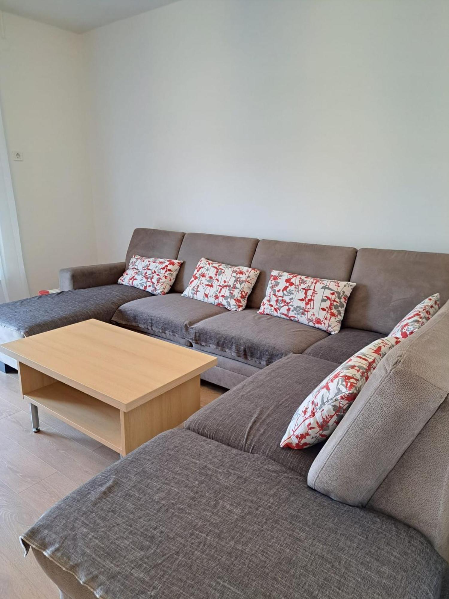 Apartment Family & Groups